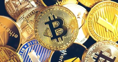 由于 Solana 和 Dogecoin 国库券购买推动上涨，山寨币季度指数达到 70
