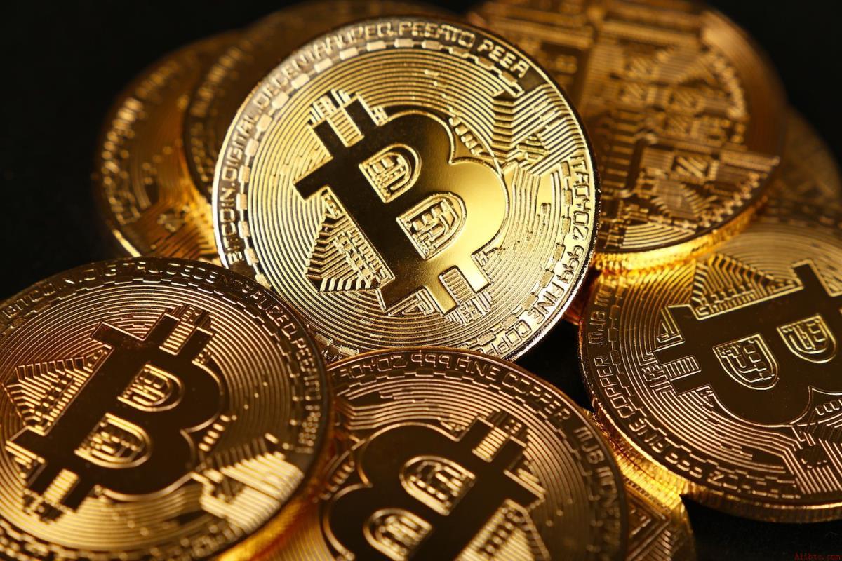 特朗普称霍尔木兹将向所有人开放，比特币多头剑指6.7万美元
