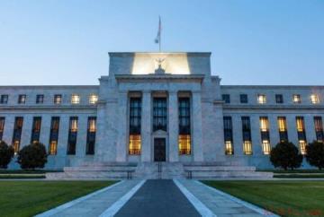 比特币（BTC）因美联储对通胀采取鹰派立场下跌3%