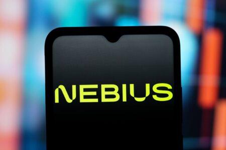 Nebius (NBIS) 股价暴跌11%，因巨额资本支出计划及高管减持
