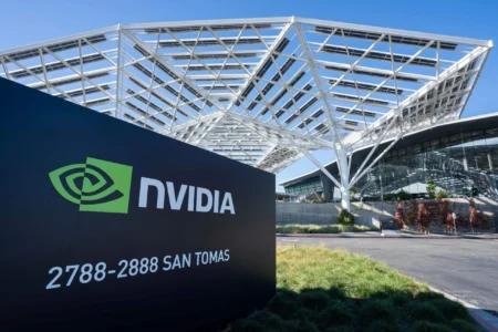 英伟达(NVDA)股价飙升4.3%，SpaceX达成独家Vera Rubin合作