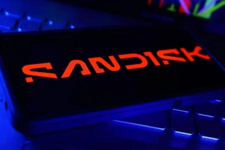 闪迪(SNDK)股价在2026年投资者日看涨演讲后飙升15%